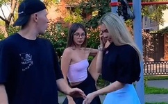 俄罗斯Zoom人与Zoom牛